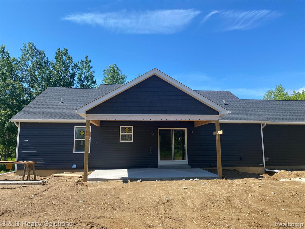 6154 Fish Lake Road North Branch, MI 48461 - Photo 10 of 10