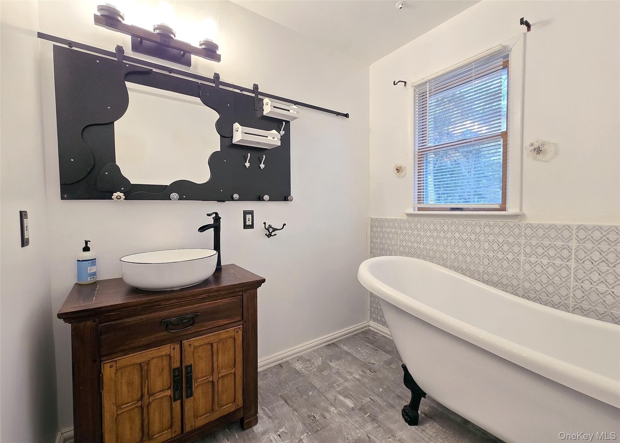 27 Forest Trail Ridge, NY 11961 - Photo 22 of 29 Unique Vanity W/Vessel Sink.