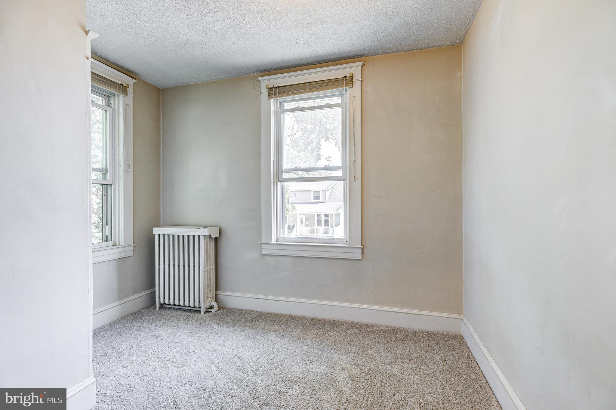 648 Orpington Road Baltimore, MD 21229 - Photo 28 of 46