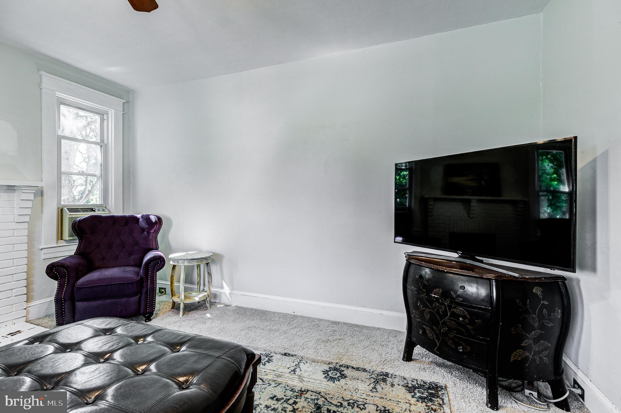 648 Orpington Road Baltimore, MD 21229 - Photo 9 of 46