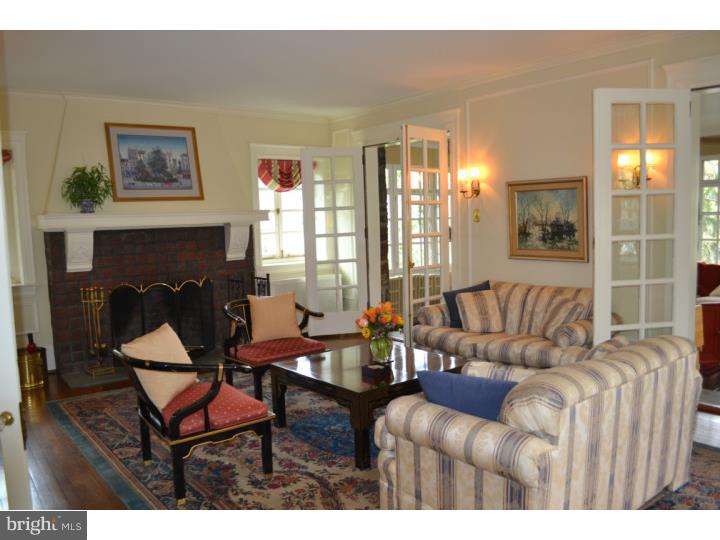 121 Llanfair Road Ardmore, PA 19003 - Photo 5 of 25 Living Room