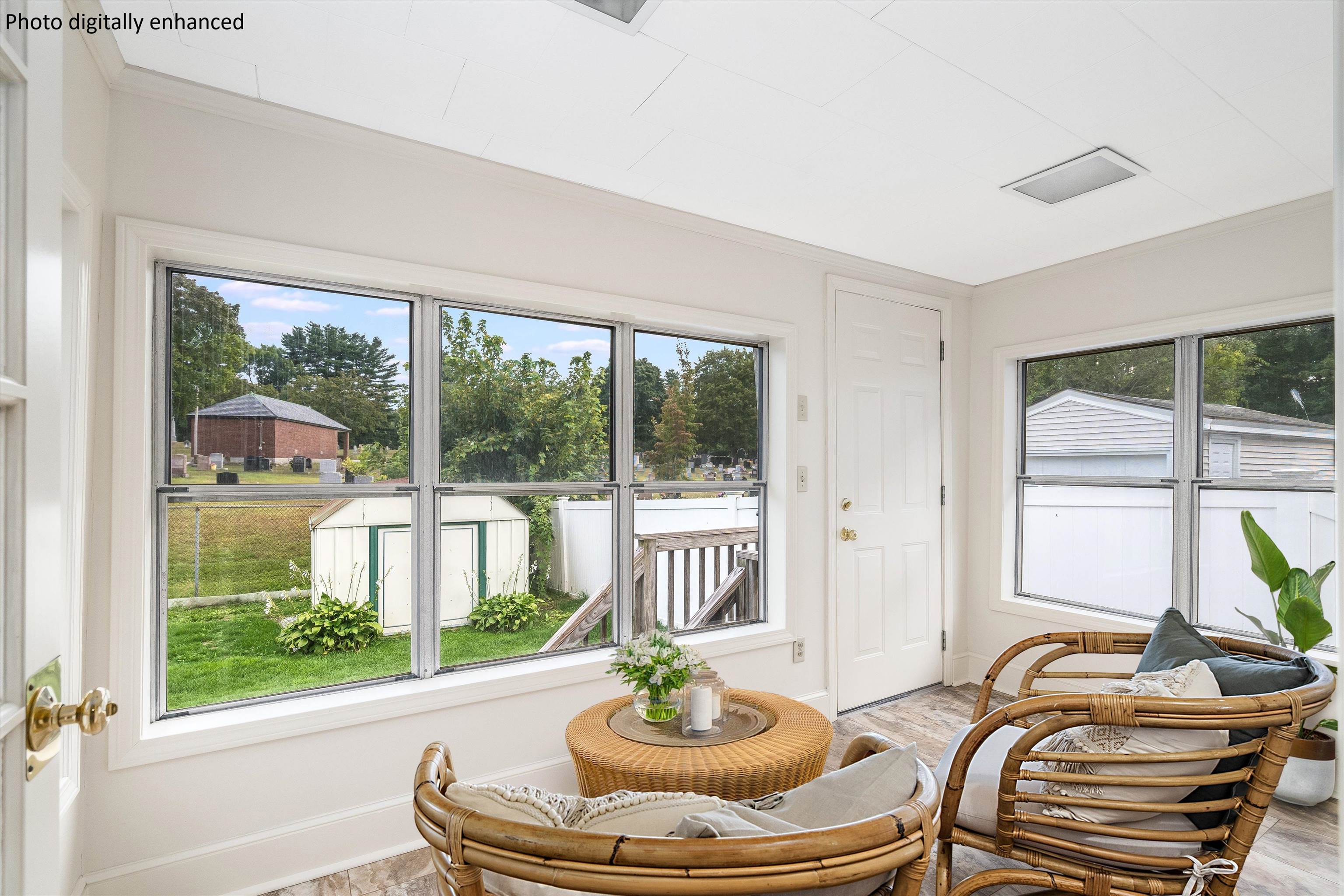 87 Lenox Avenue Manchester, NH 03103 - Photo 6 of 28