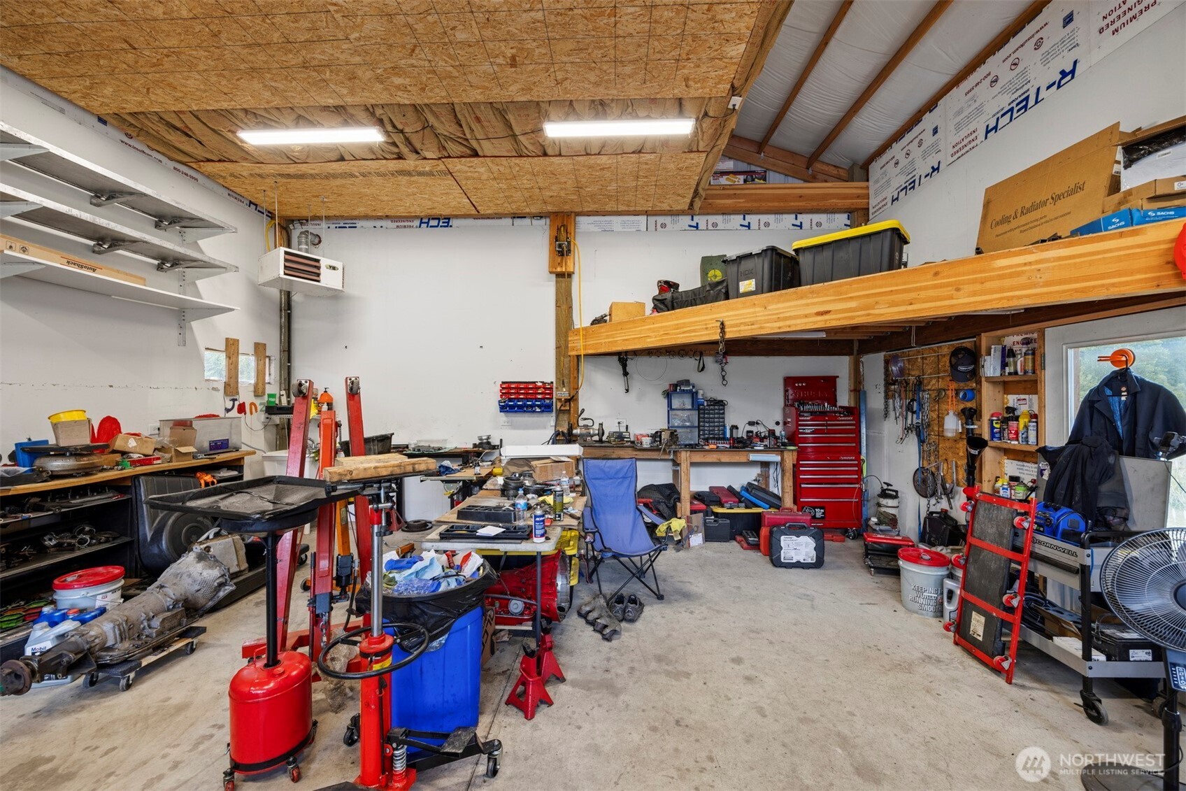 1188 Dewey Road Bellingham, WA 98226 - Photo 33 of 40 Gallery Image 33