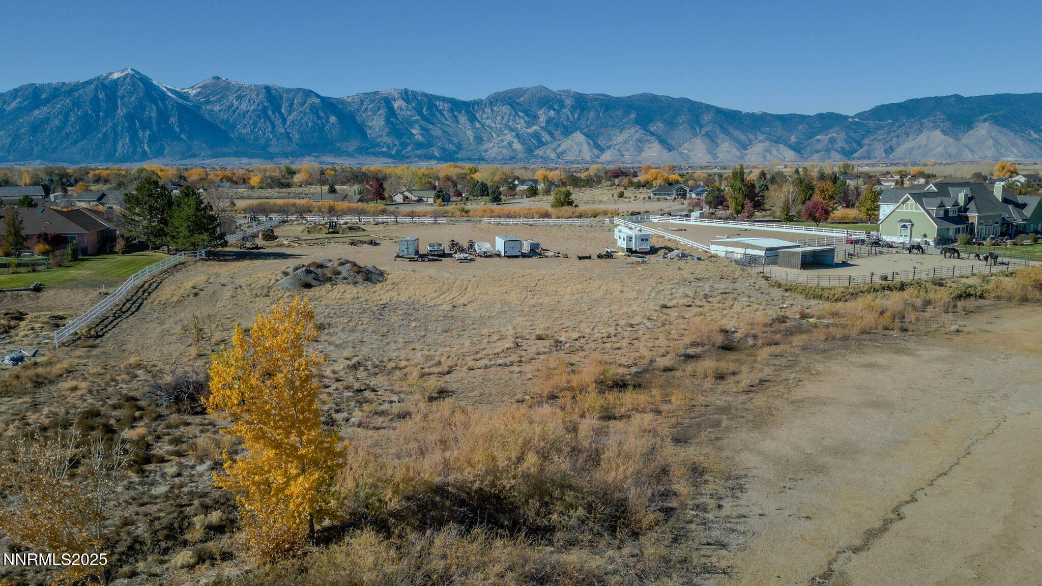 1527 Sanchez Road Gardnerville, NV 89410 - Photo 11 of 32 a view of a backyard and a yard
