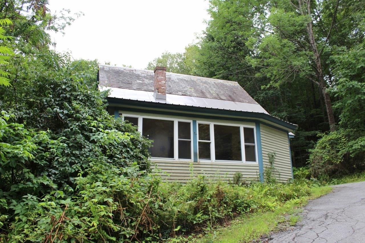 4 Crowley Drive Rockingham, VT 05101 - Photo 3 of 20 Gallery Image 3