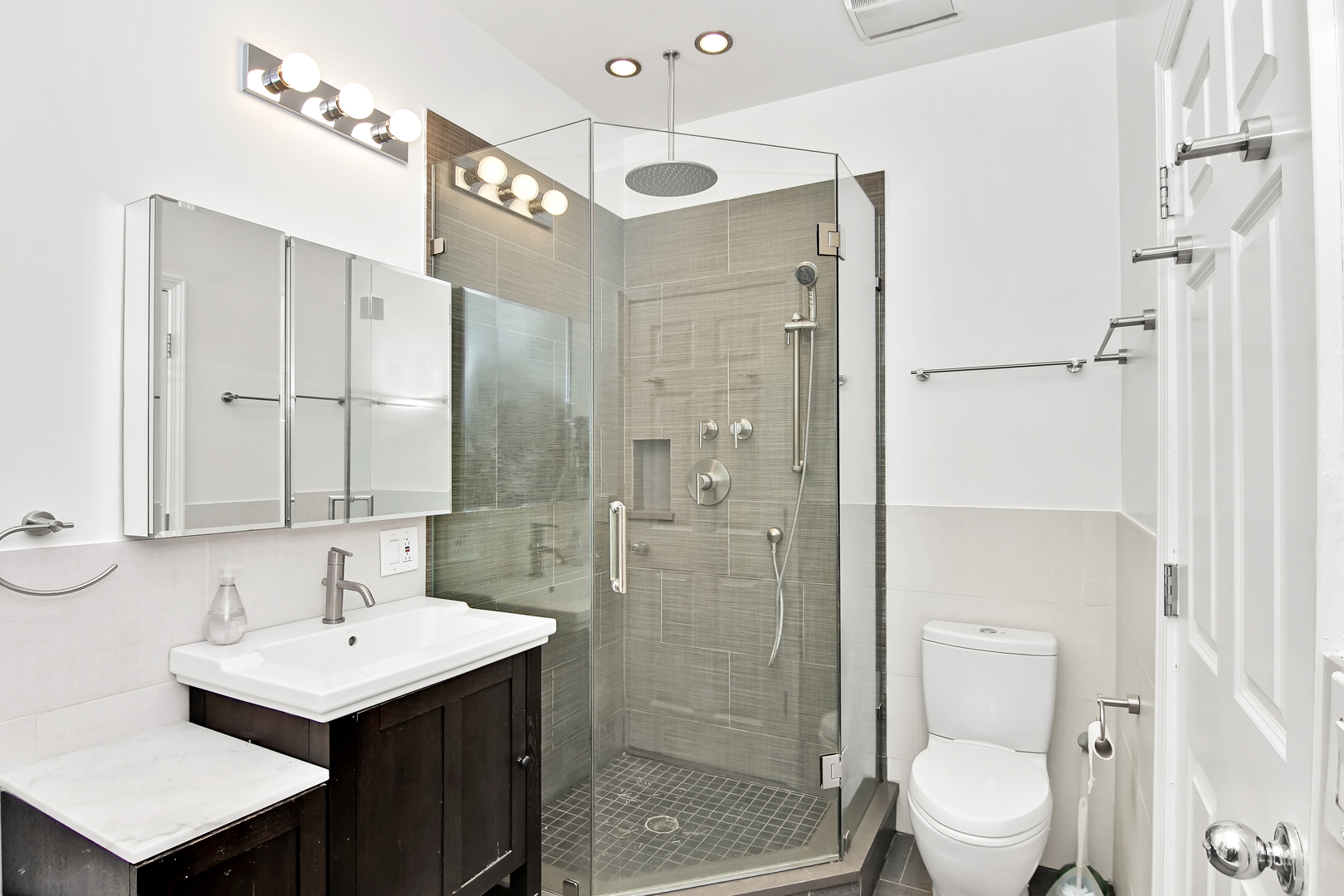 1215 North Honore Street, Unit 3 Chicago, IL 60622 - Photo 22 of 28