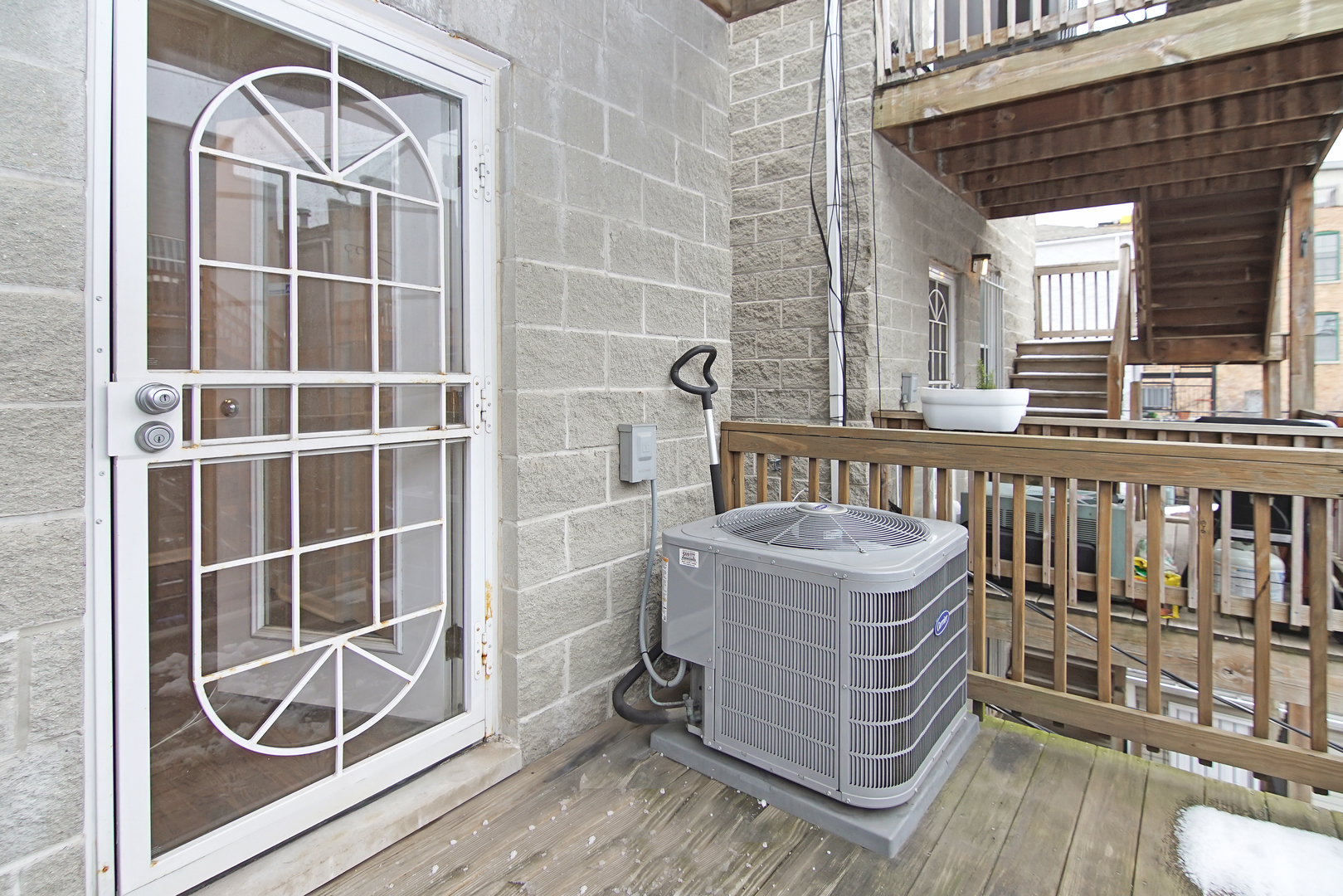 1215 North Honore Street, Unit 3 Chicago, IL 60622 - Photo 26 of 28