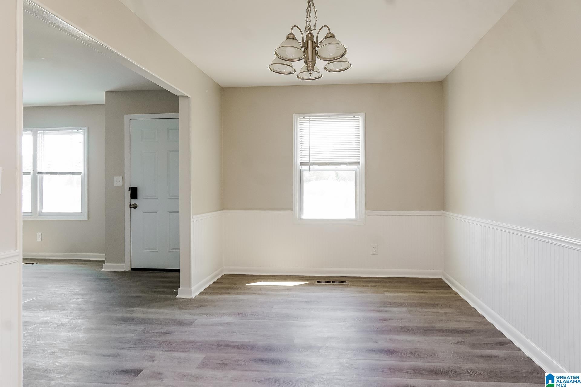 2812 8th Street Northeast Center Point, AL 35215 - Photo 4 of 14
