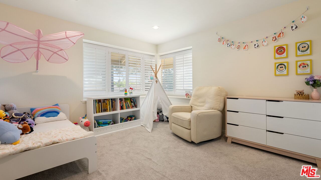 18931 Kinbrace Street Porter Ranch, CA 91326 - Photo 22 of 34