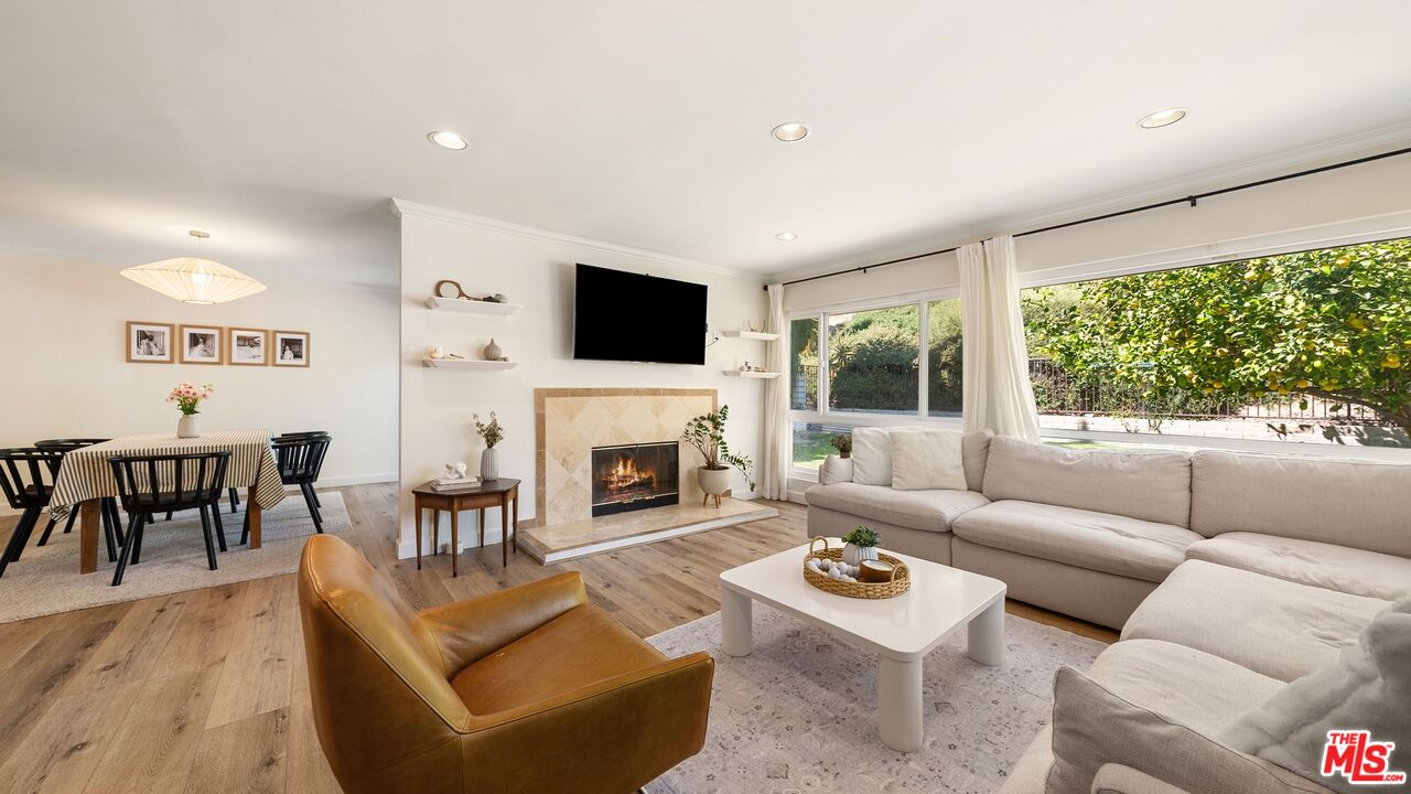 18931 Kinbrace Street Porter Ranch, CA 91326 - Photo 4 of 34