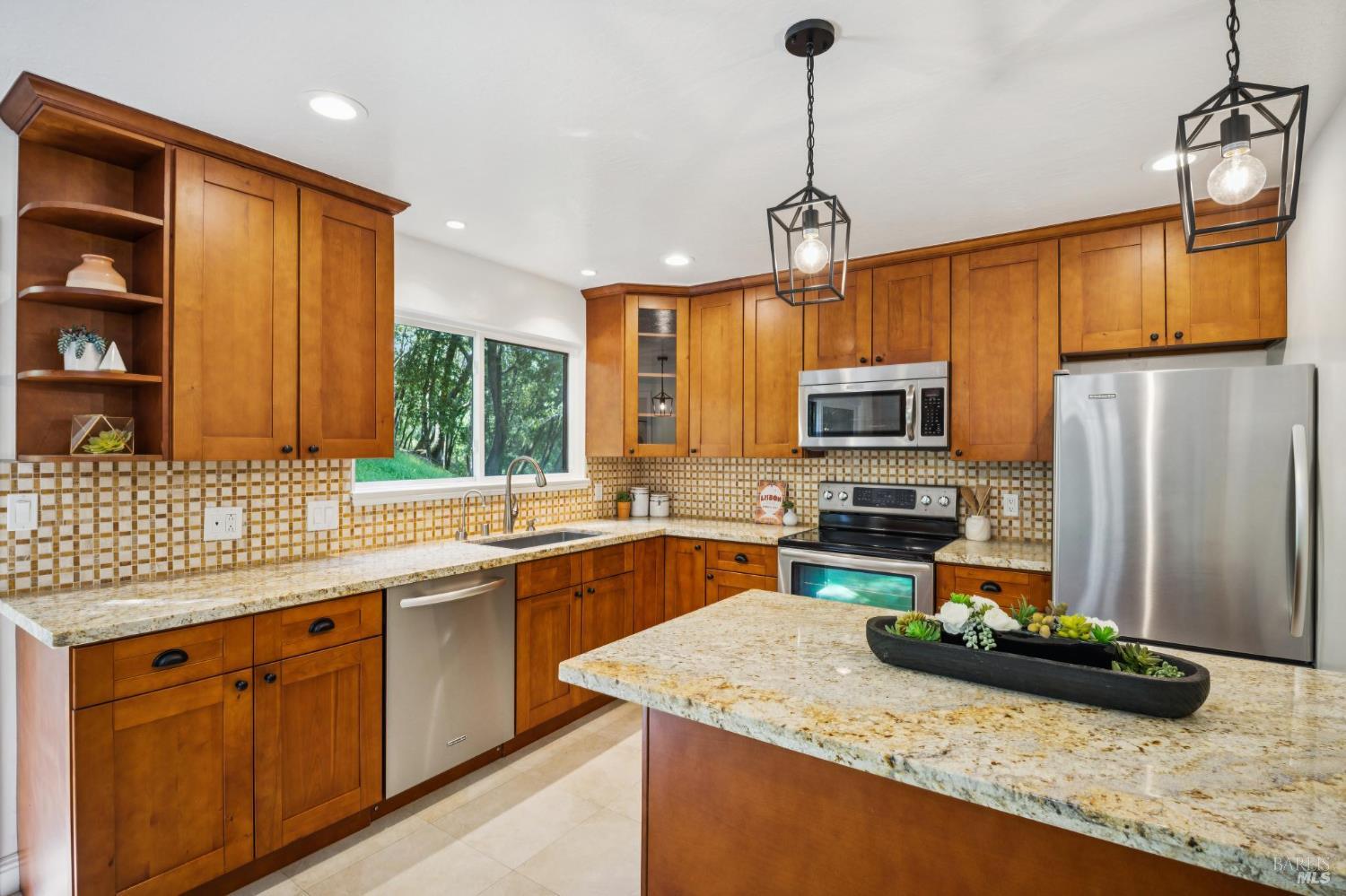 10 Arrowhead Lane Novato, CA 94949 - Photo 24 of 50