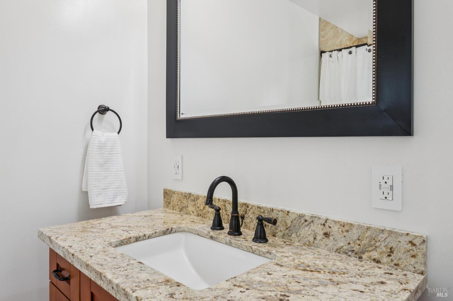 10 Arrowhead Lane Novato, CA 94949 - Photo 29 of 50