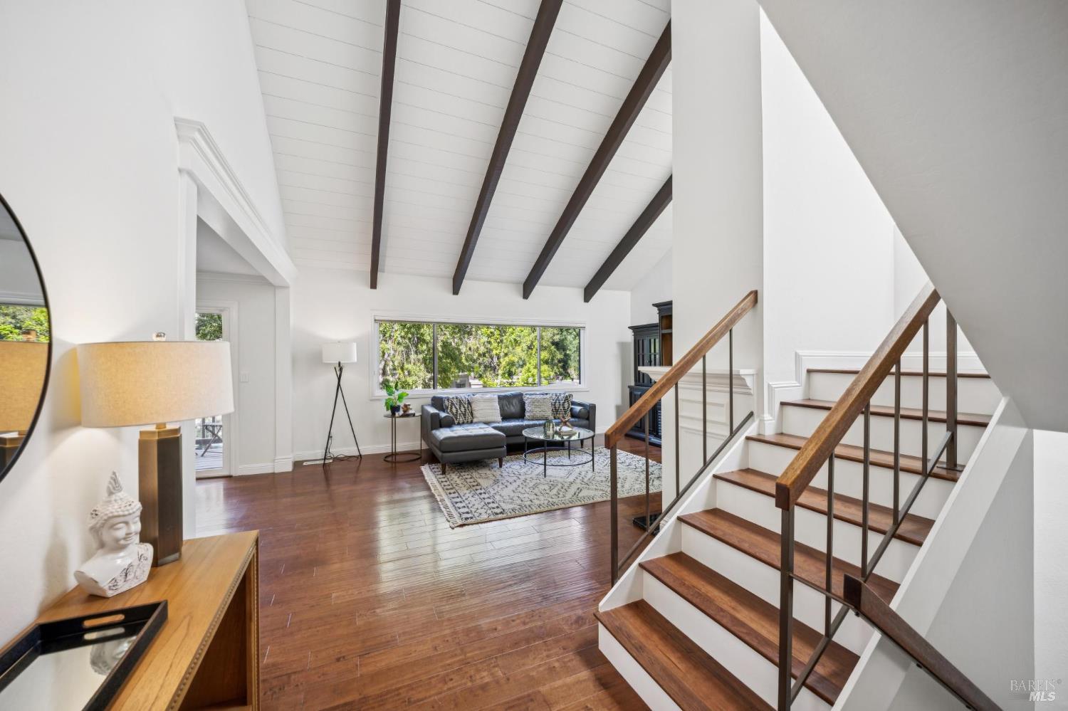 10 Arrowhead Lane Novato, CA 94949 - Photo 3 of 50