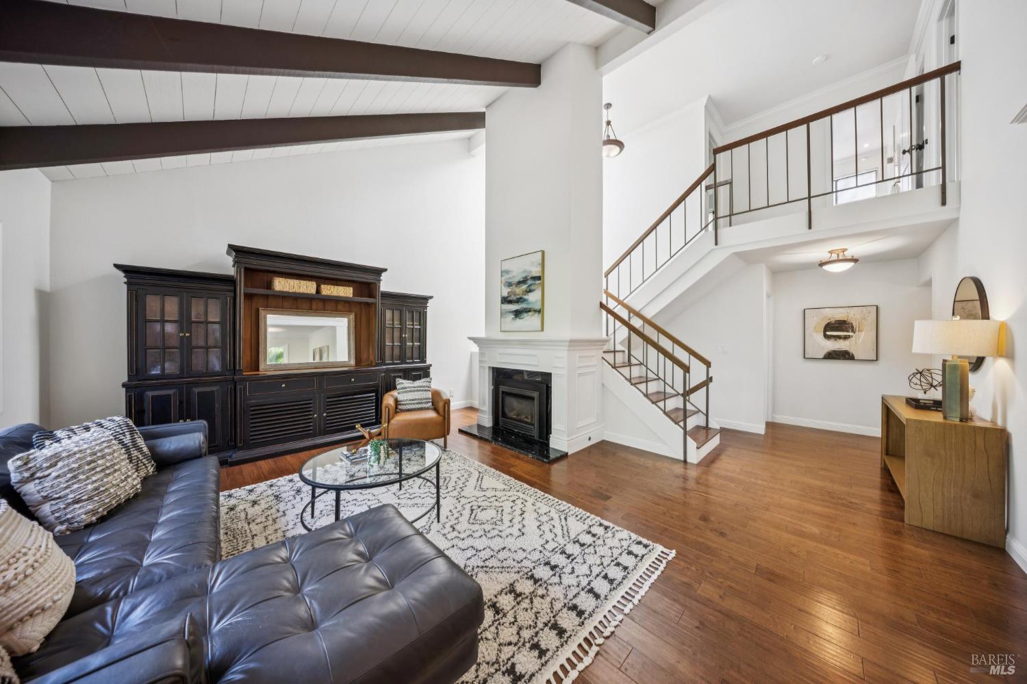 10 Arrowhead Lane Novato, CA 94949 - Photo 7 of 50