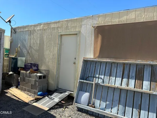 $275,000 | 57376 Highway 127, Baker, CA 92309