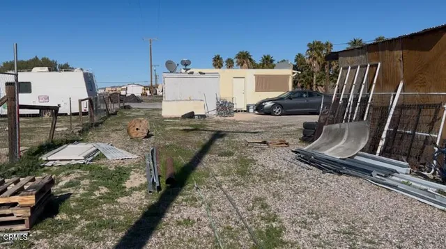 $300,000 | 57376 Highway 127, Baker, CA 92309