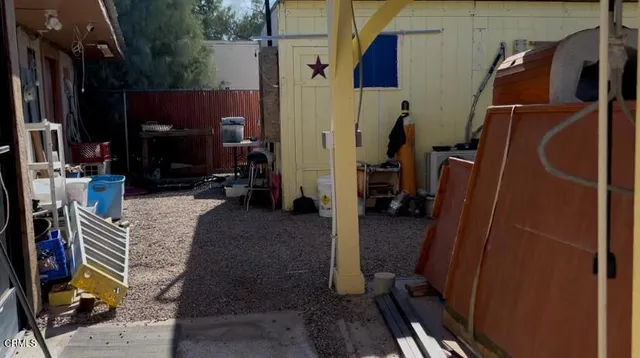 $300,000 | 57376 Highway 127, Baker, CA 92309