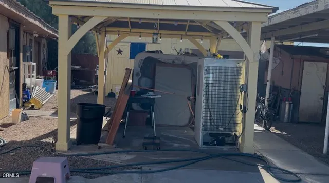 $300,000 | 57376 Highway 127, Baker, CA 92309