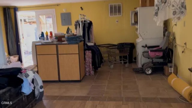 $300,000 | 57376 Highway 127, Baker, CA 92309