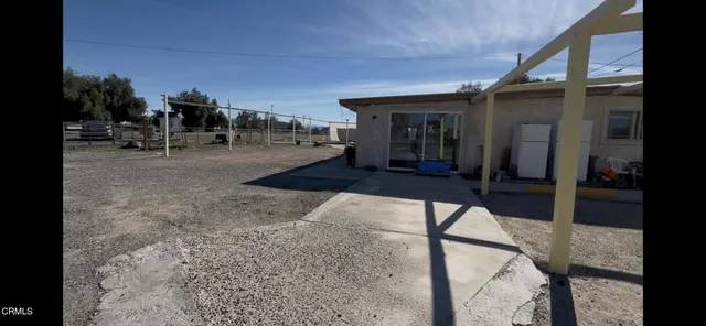 $300,000 | 57376 Highway 127, Baker, CA 92309