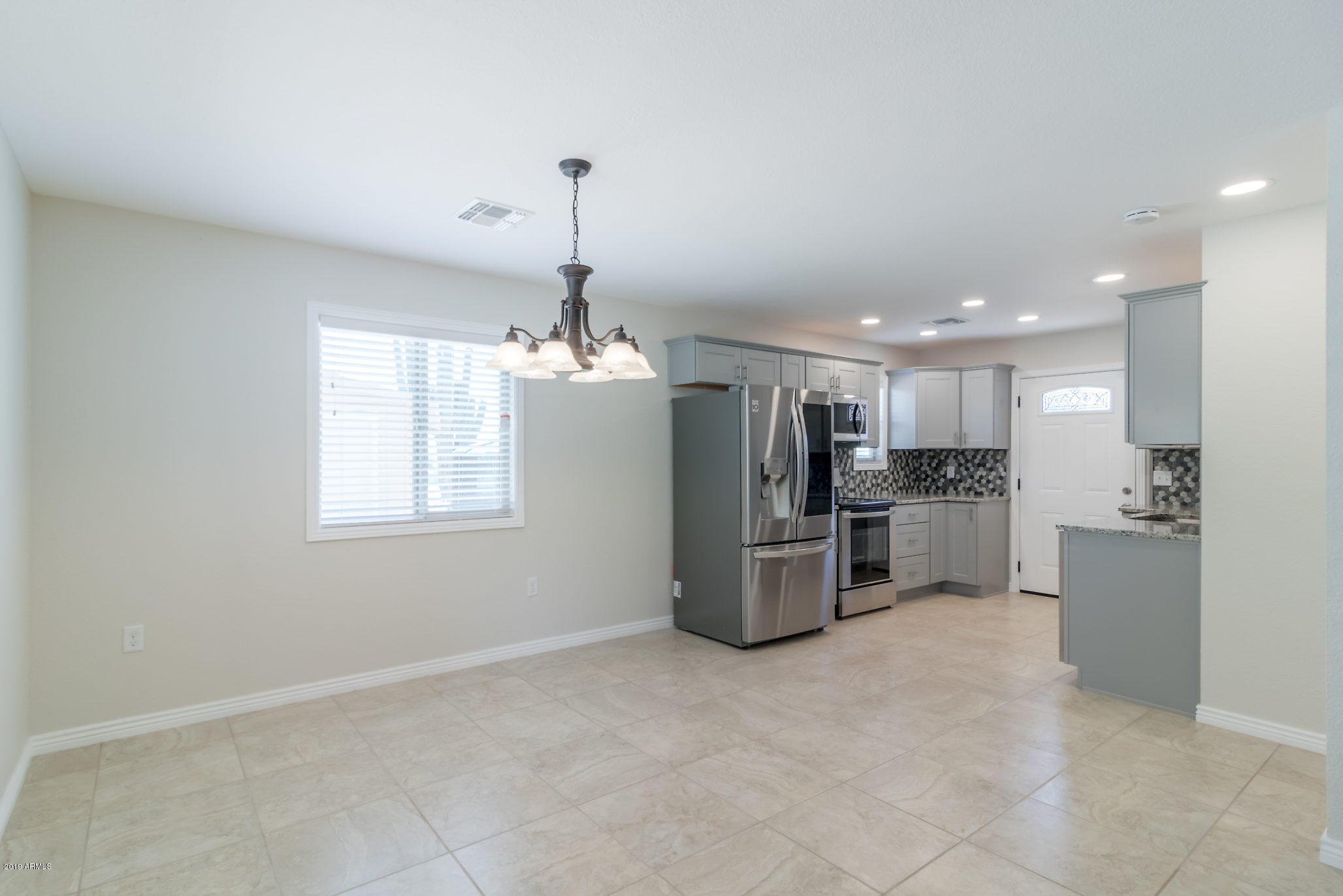 5331 North Wolverine Pass Road Apache Junction, AZ 85119 - Photo 9 of 37 KITCHEN