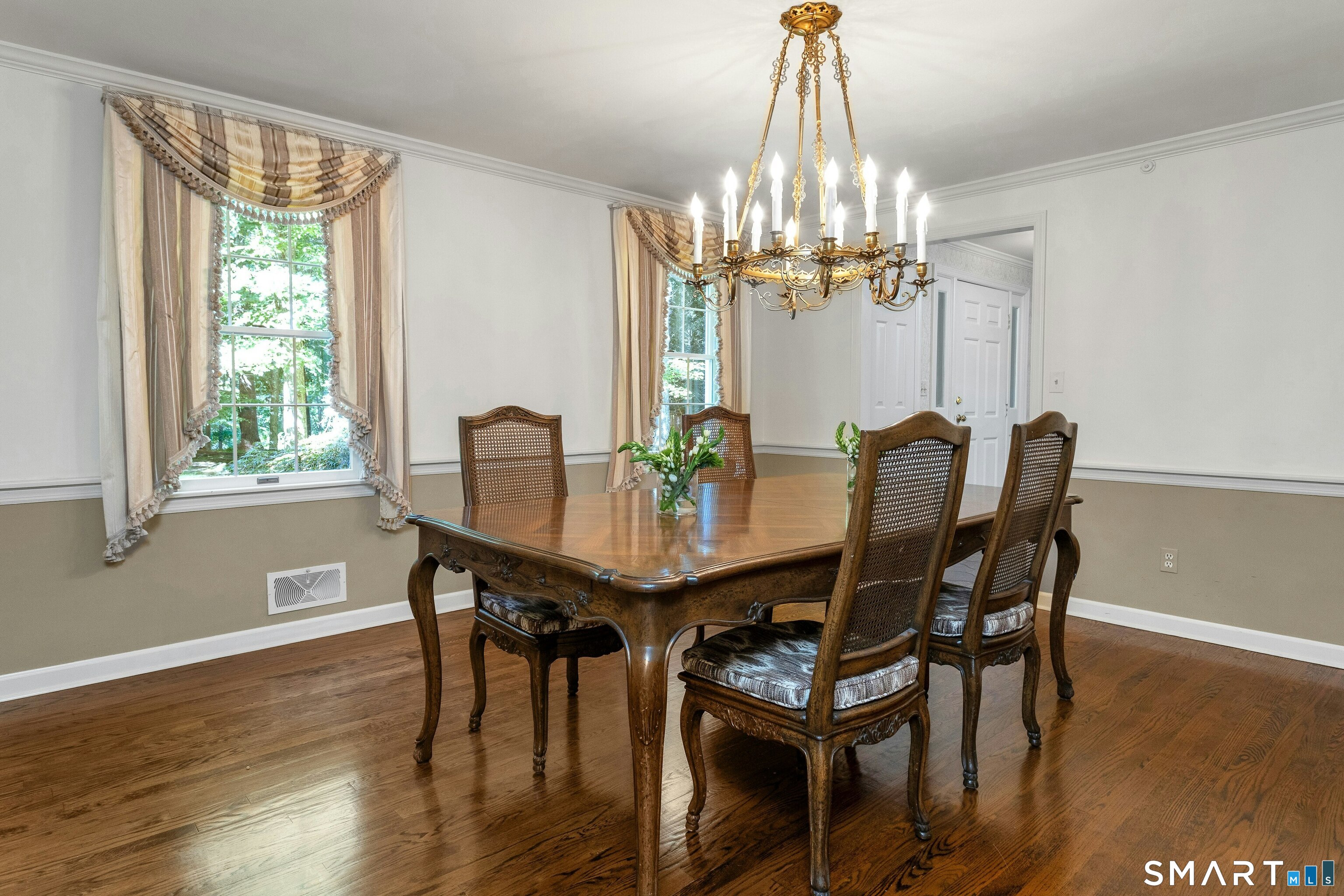 45 East Common Road Easton, CT 06612 - Photo 7 of 38 Formal dining room.