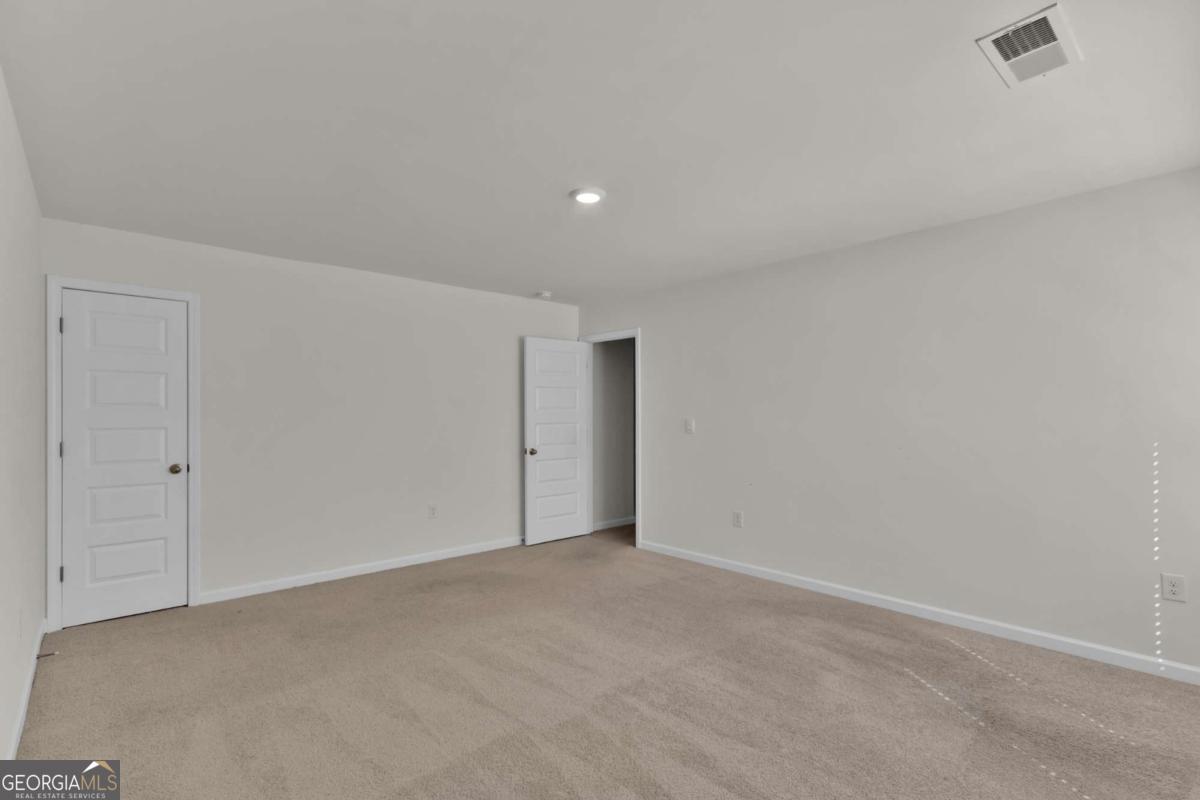 1054 Mackets Court Southeast Atlanta, GA 30354 - Photo 15 of 34