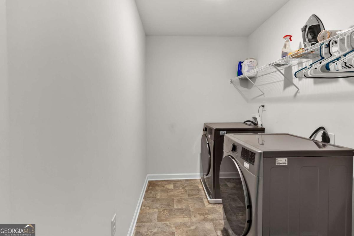 1054 Mackets Court Southeast Atlanta, GA 30354 - Photo 18 of 34