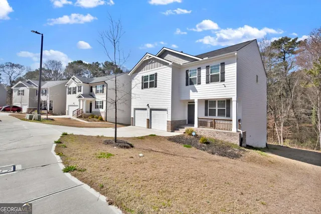 $389,000 | 1054 Mackets Court Southeast, Atlanta, GA 30354