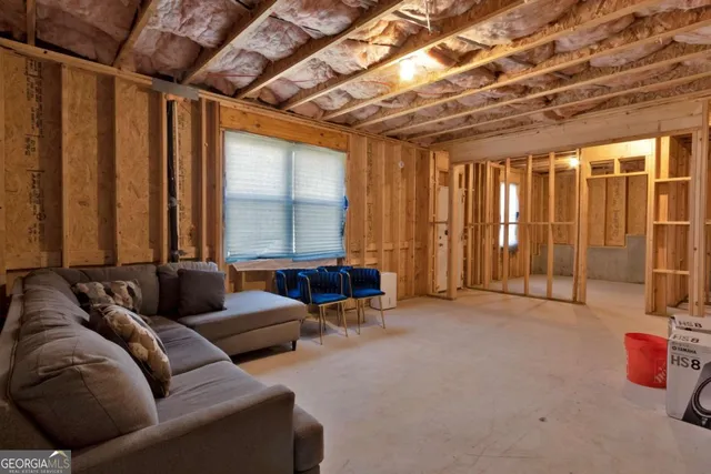 $389,000 | 1054 Mackets Court Southeast, Atlanta, GA 30354