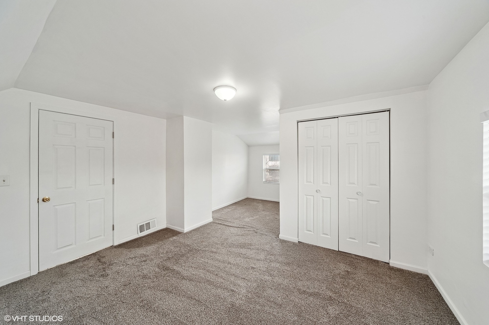 2250 North Meacham Road Palatine, IL 60067 - Photo 13 of 14