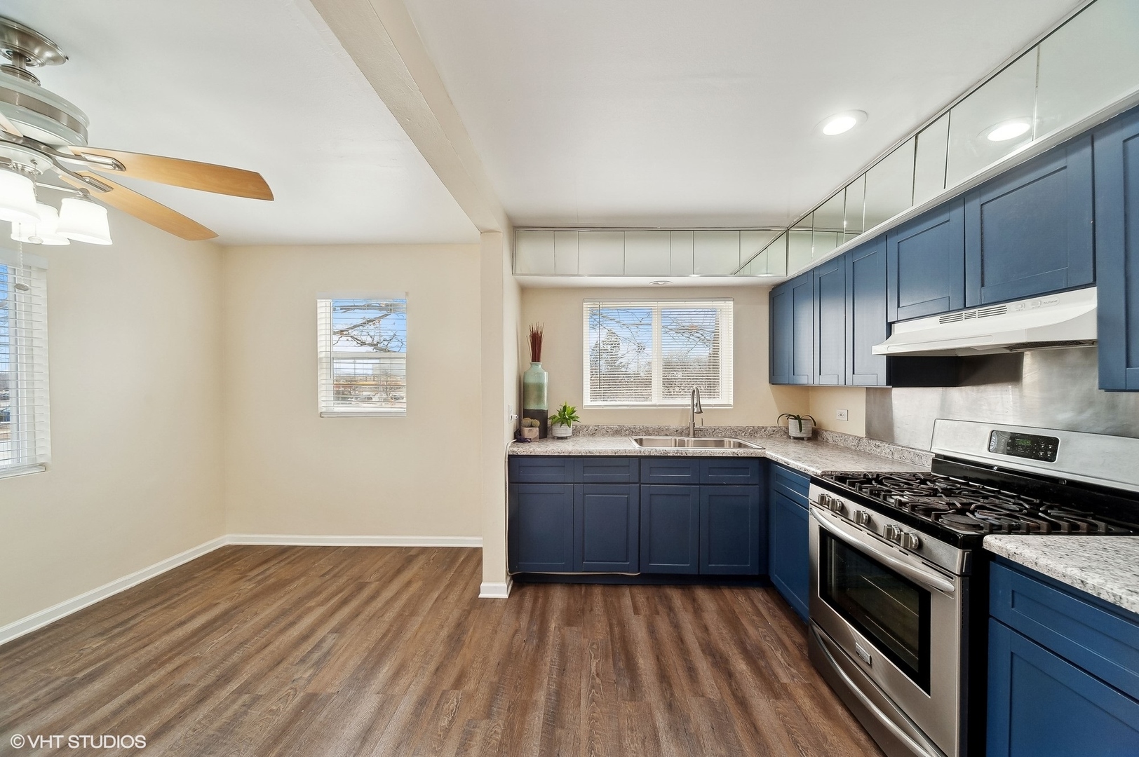 2250 North Meacham Road Palatine, IL 60067 - Photo 5 of 14