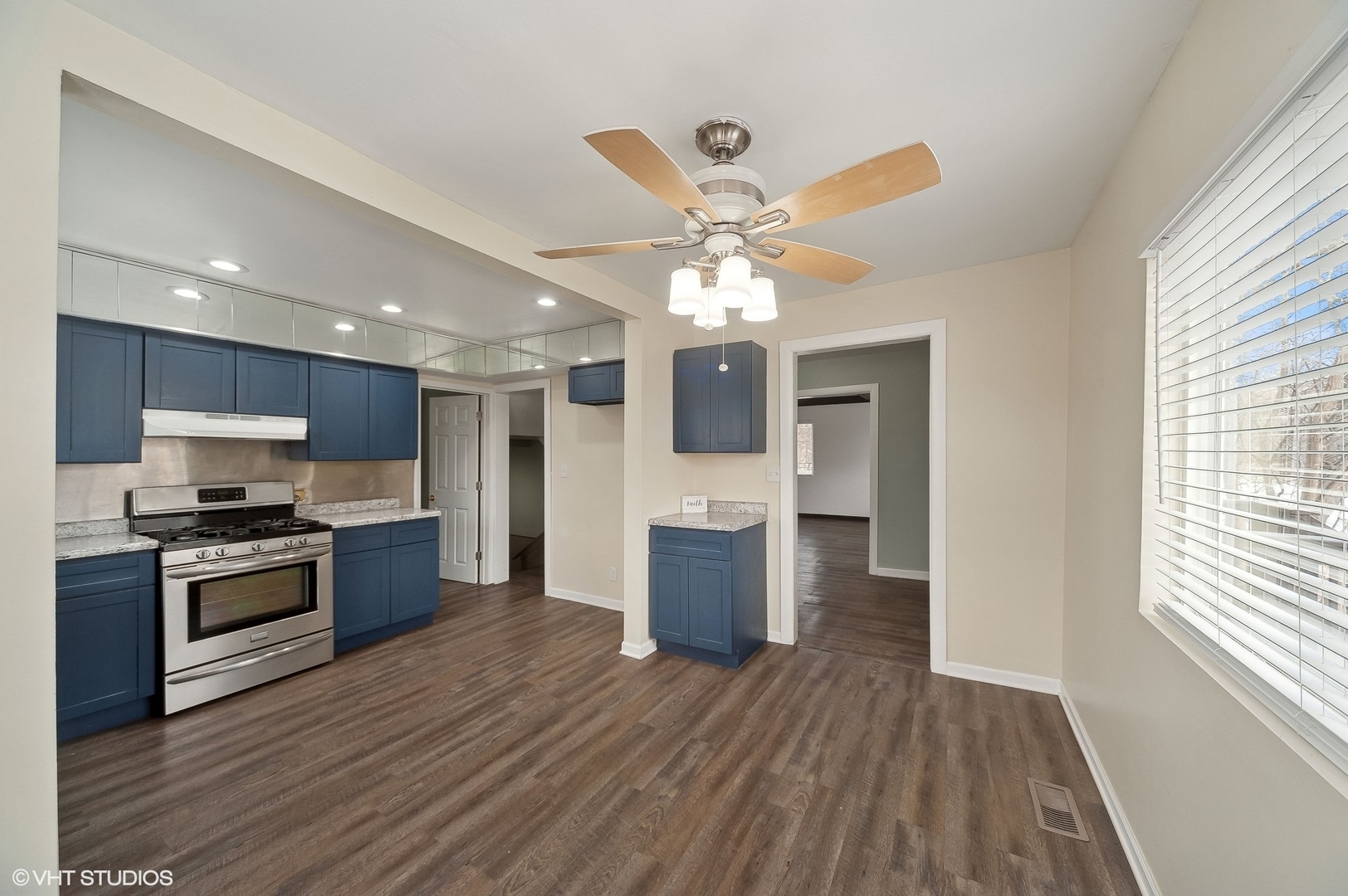 2250 North Meacham Road Palatine, IL 60067 - Photo 6 of 14