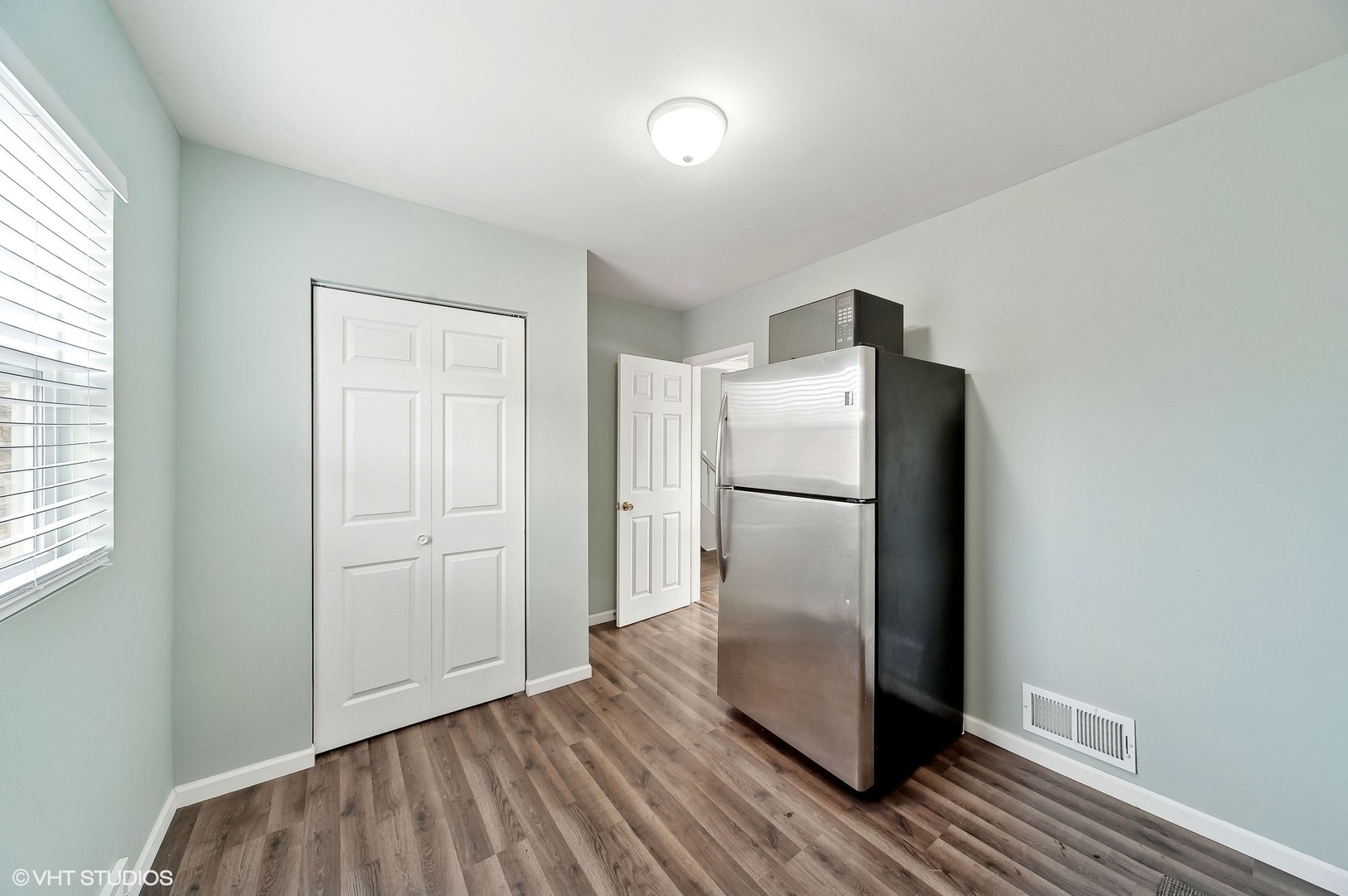 2250 North Meacham Road Palatine, IL 60067 - Photo 9 of 14