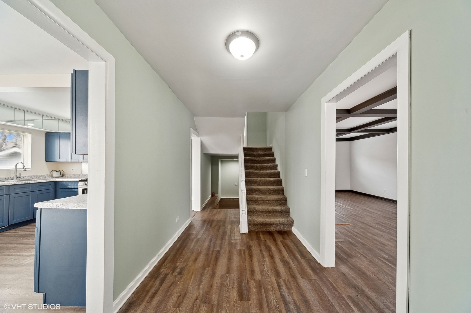 2250 North Meacham Road Palatine, IL 60067 - Photo 10 of 14