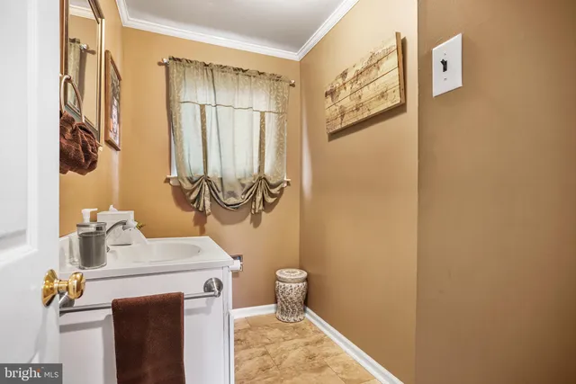 $449,900 | 19 Westbrite Court, Wilmington, DE 19810