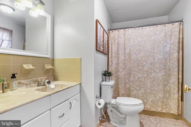 $449,900 | 19 Westbrite Court, Wilmington, DE 19810