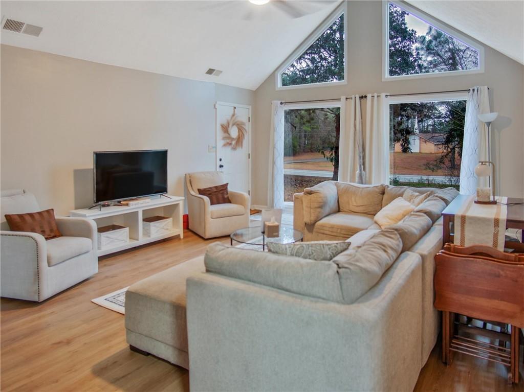 7055 Rivertown Road Fairburn, GA 30213 - Photo 5 of 28