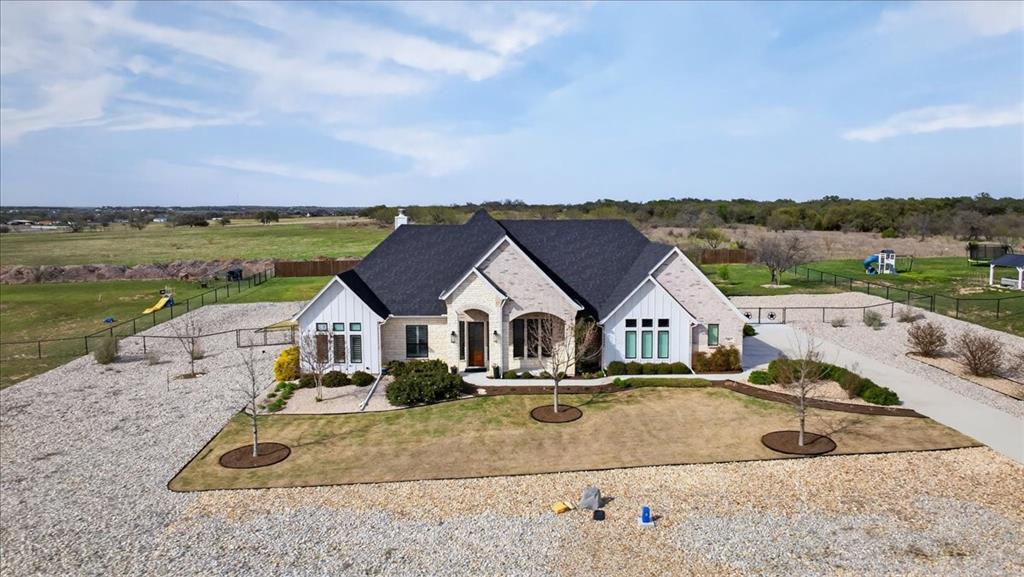 3017 Infinity Drive Weatherford, TX 76087 - Photo 5 of 40