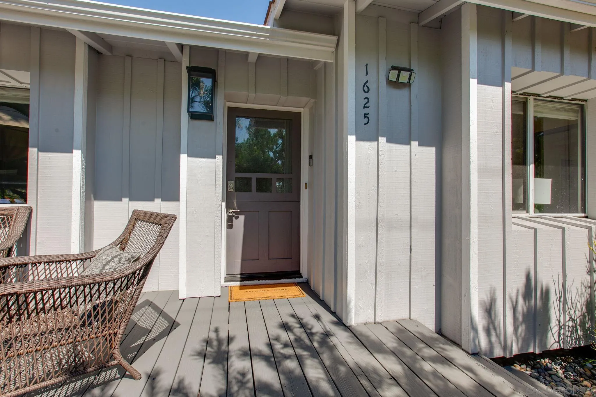 1625 Eolus Avenue Encinitas, CA 92024 - Photo 4 of 37 a view of balcony with wooden floor