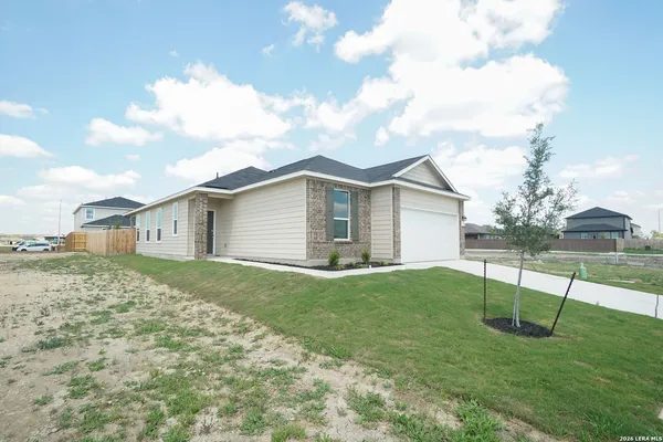 $2,000 | 1320 Atticus Avenue, New Braunfels, TX 78130