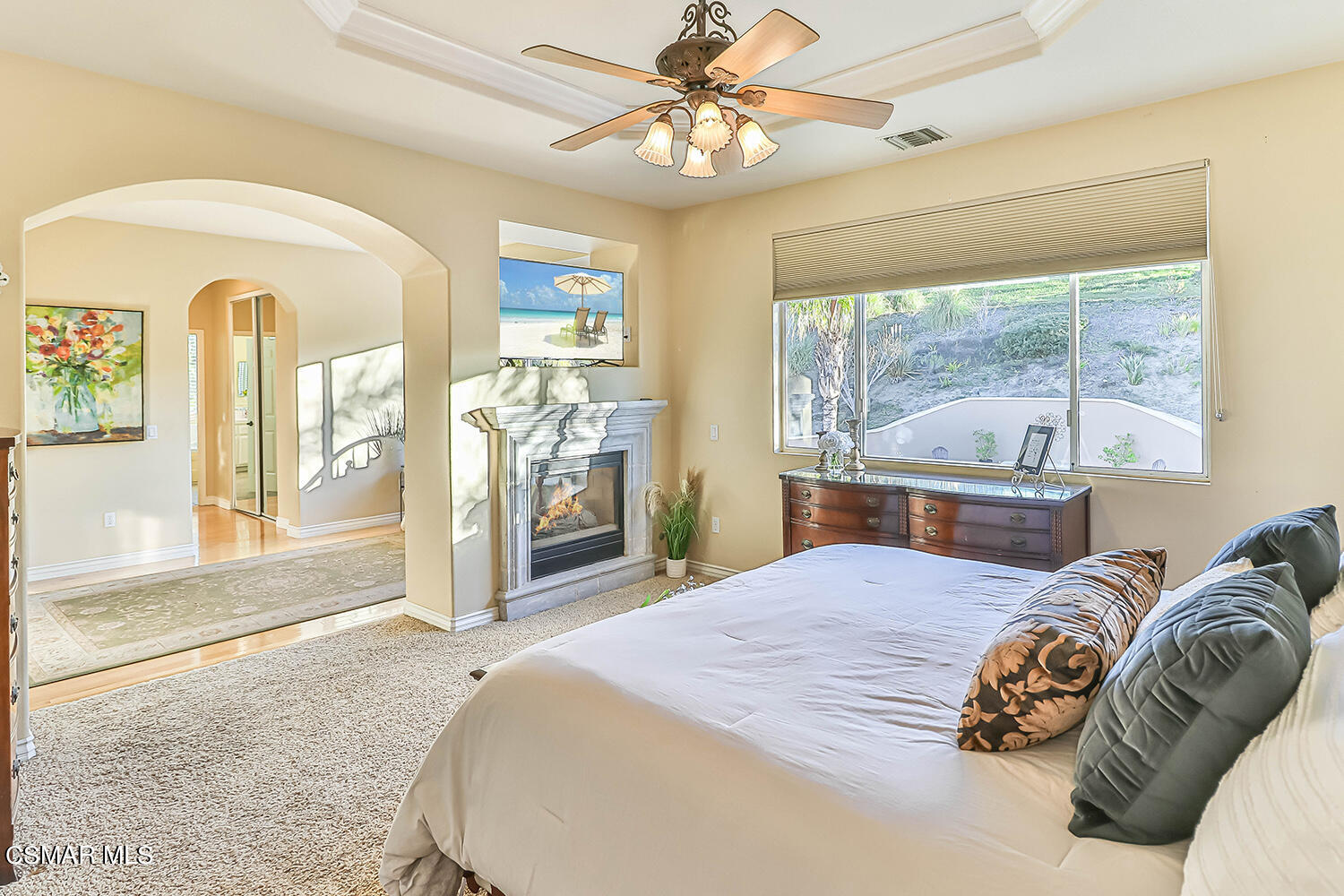 58 Mollison Drive Simi Valley, CA 93065 - Photo 40 of 82 iPrimary Bedroom Suite4