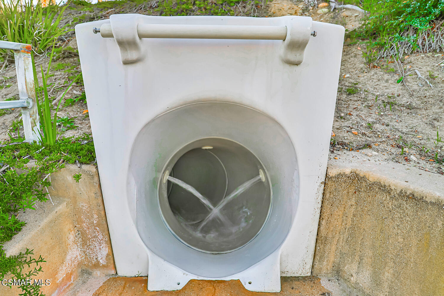 58 Mollison Drive Simi Valley, CA 93065 - Photo 64 of 82 nBackyard14