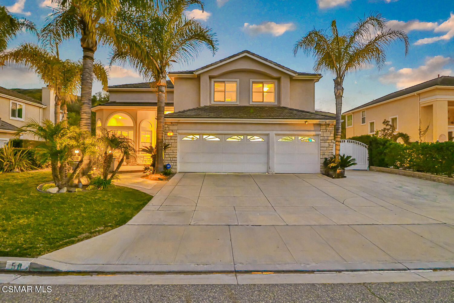 58 Mollison Drive Simi Valley, CA 93065 - Photo 80 of 82 a front view of a house with garden