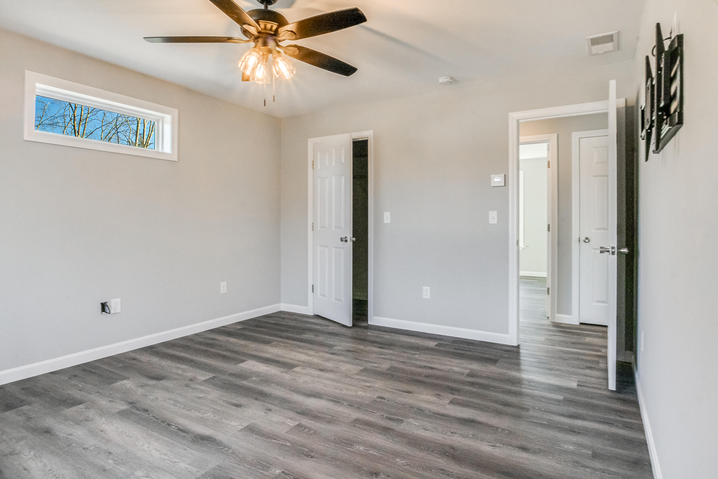 17 Blue Rose Lane Lebanon, ME 04027 - Photo 21 of 49 24_img_11531