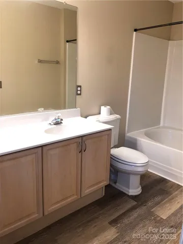 $1,575 | 7879 Mariners Pointe Circle, Denver, NC 28037