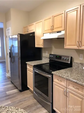 $1,575 | 7879 Mariners Pointe Circle, Denver, NC 28037