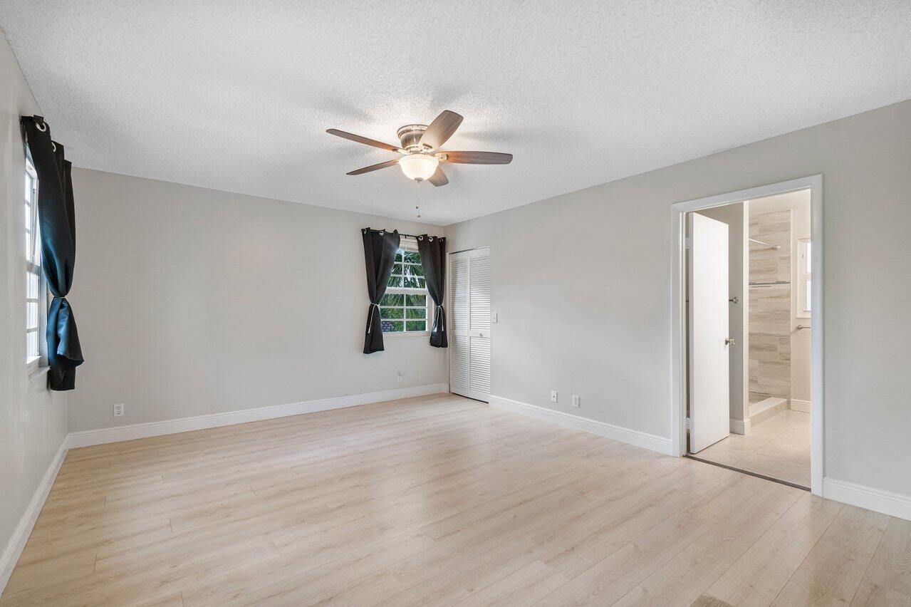 22431 Overture Circle Boca Raton, FL 33428 - Photo 18 of 38 018-22431OvertureCircle-BocaRaton-FL-334