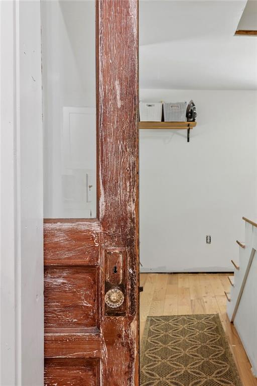 385 Amy's Road Clarkesville, GA 30523 - Photo 27 of 57 a bathroom with a shower
