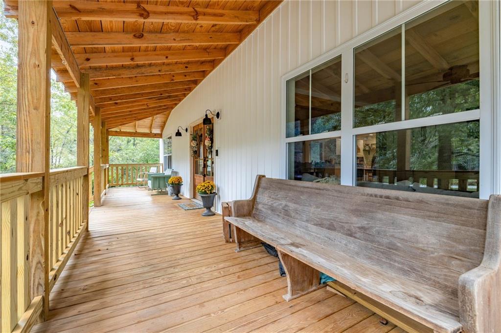 385 Amy's Road Clarkesville, GA 30523 - Photo 8 of 57 a outdoor space with lots of furniture and wooden floor